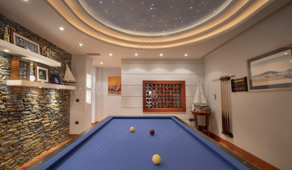 Εσωτερικός χώρος - Indoor space